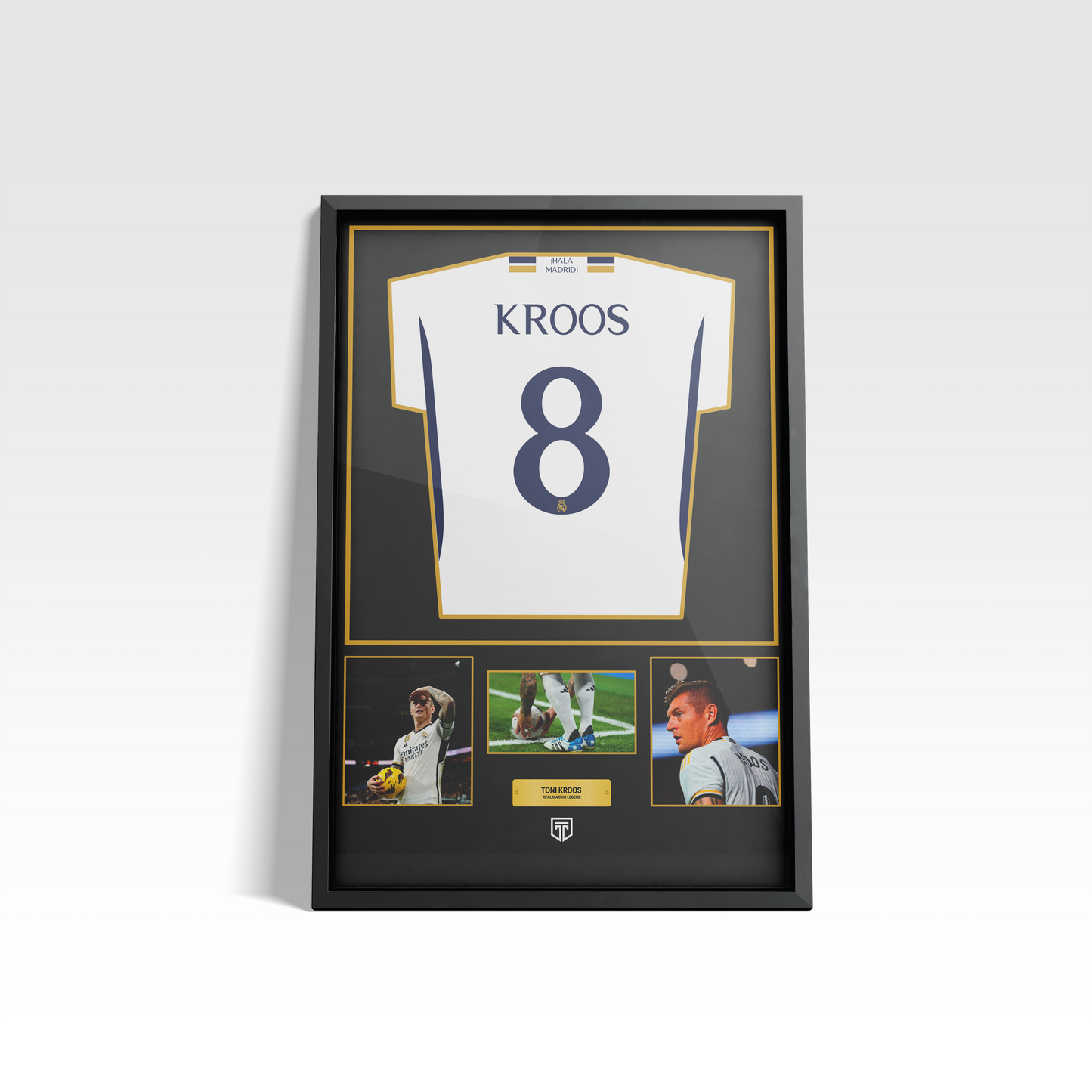 TONI KROOS 8 REAL MADRID MEMORABILIA