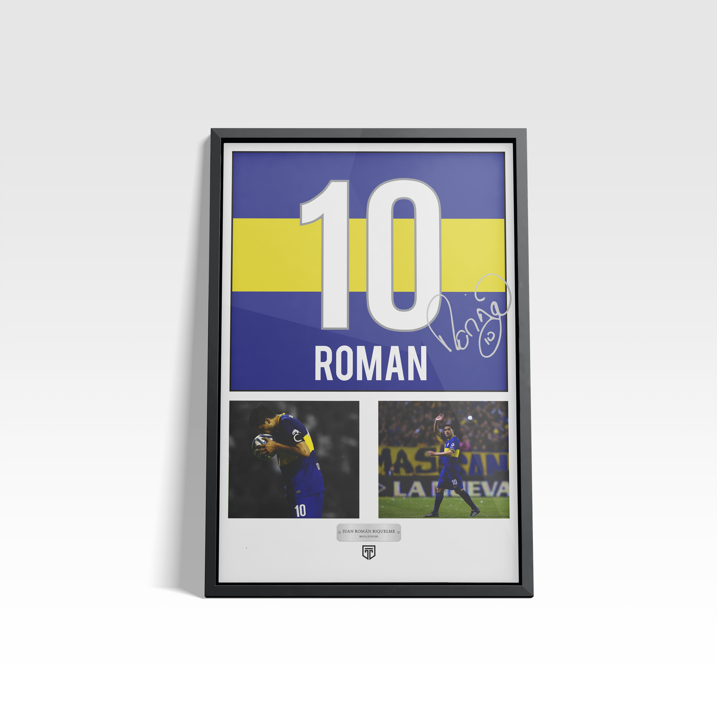 ROMAN RIQUELME MEMORABILIA